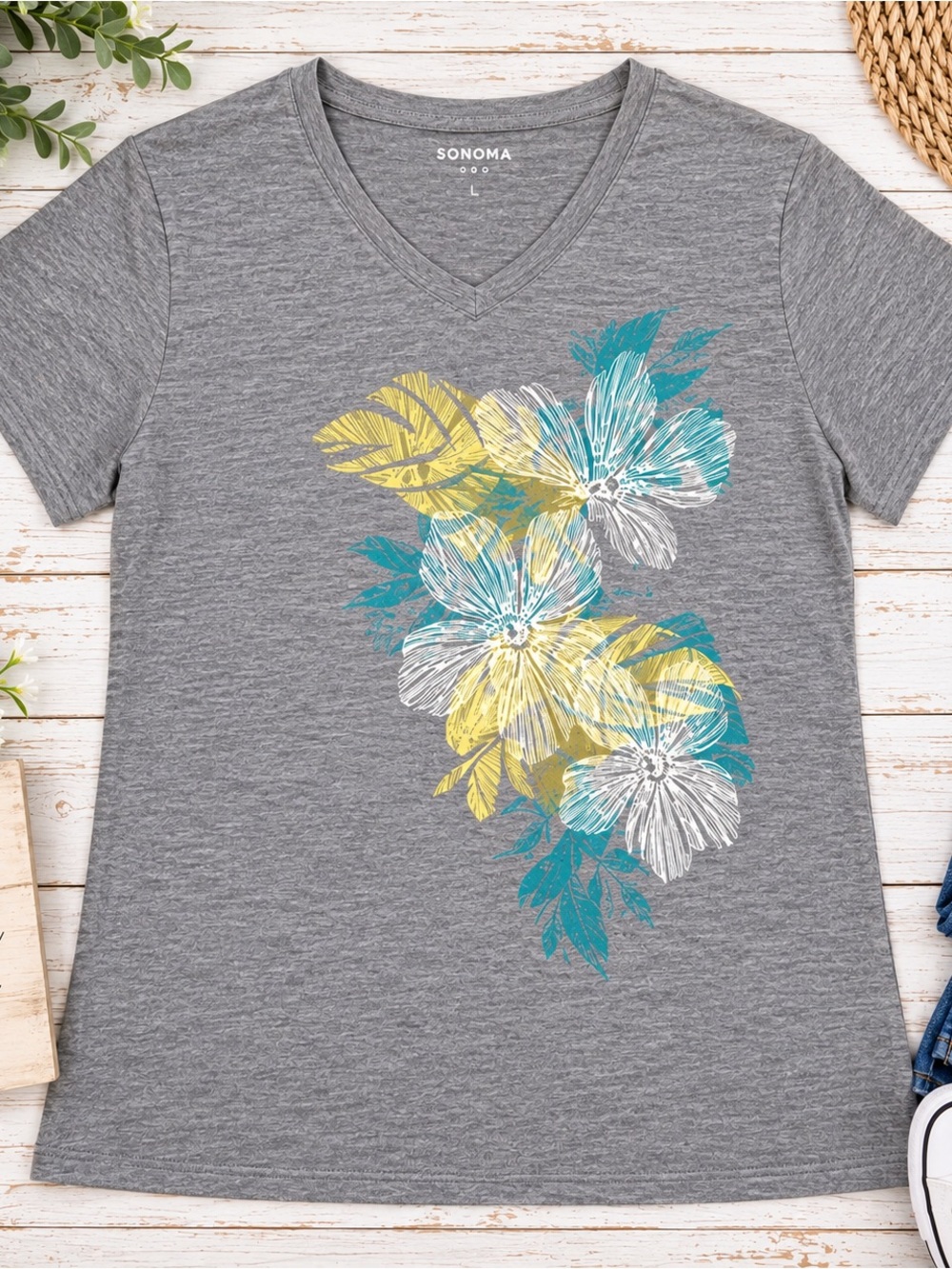 Sonoma Women's Gray V-Neck Tee with Yellow & Teal Floral Print 614